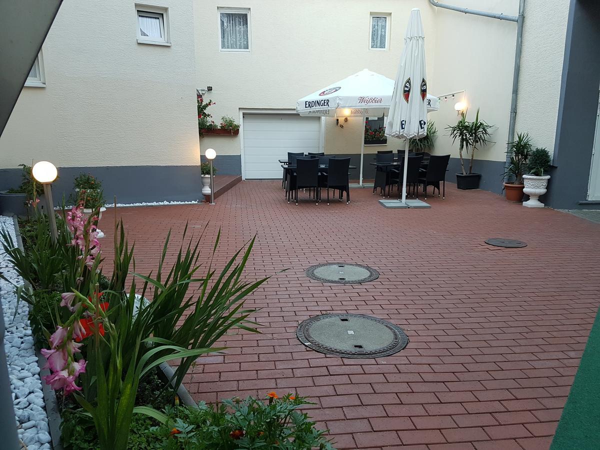 Hotel Restaurant Rhodos 엘슈테르베르다 외부 사진